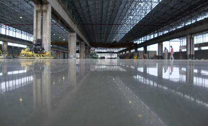 Öntsünk tiszta betont a pohárba - Dénes Larisza cikke